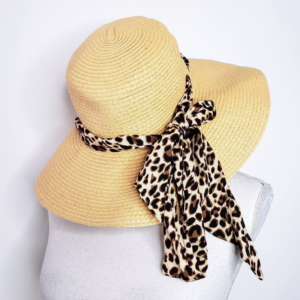 C C Sun Hat Women’s Animal Print Scarf Band Paper Straw  OS‎